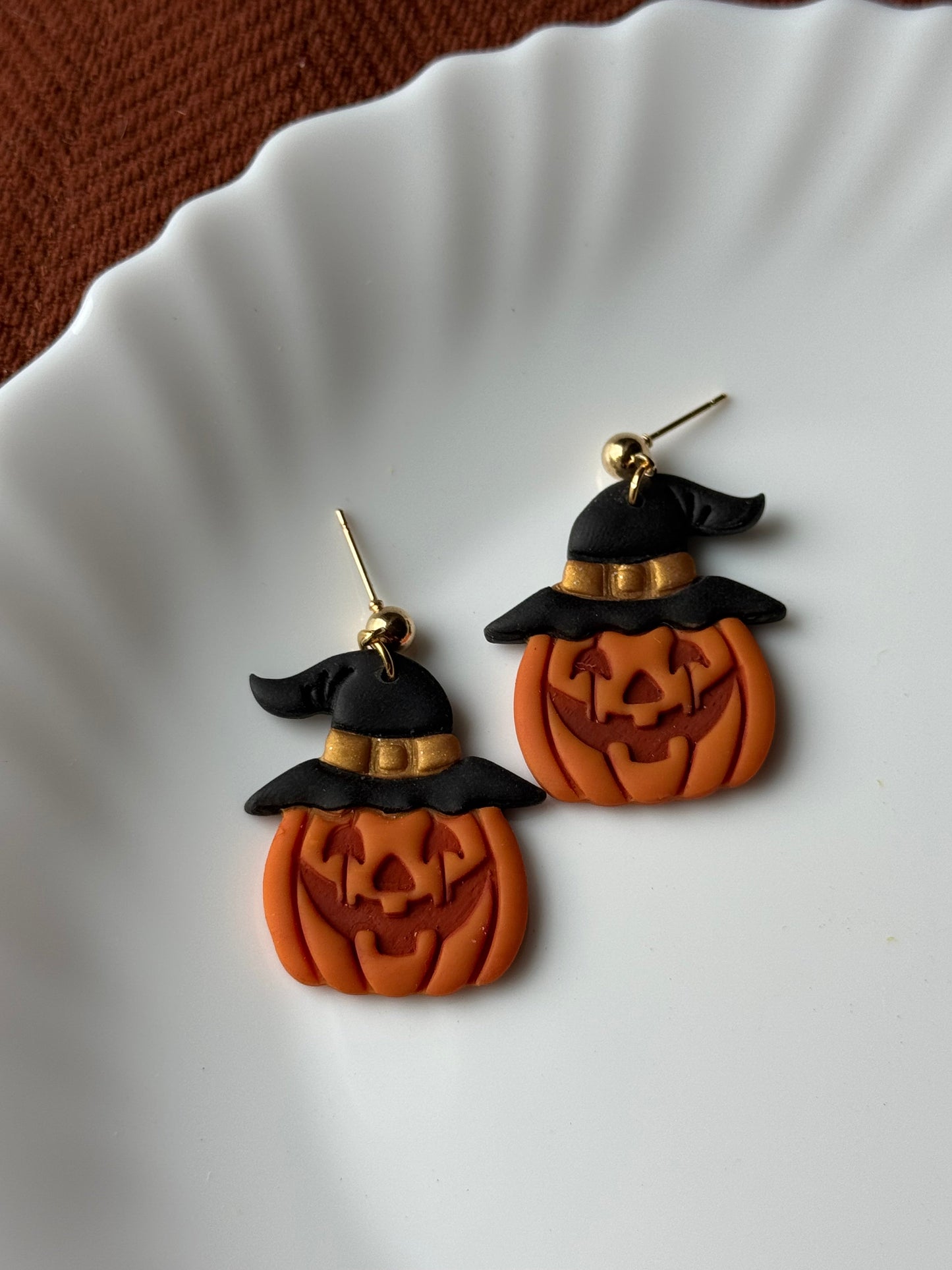 Jack-O-Witches