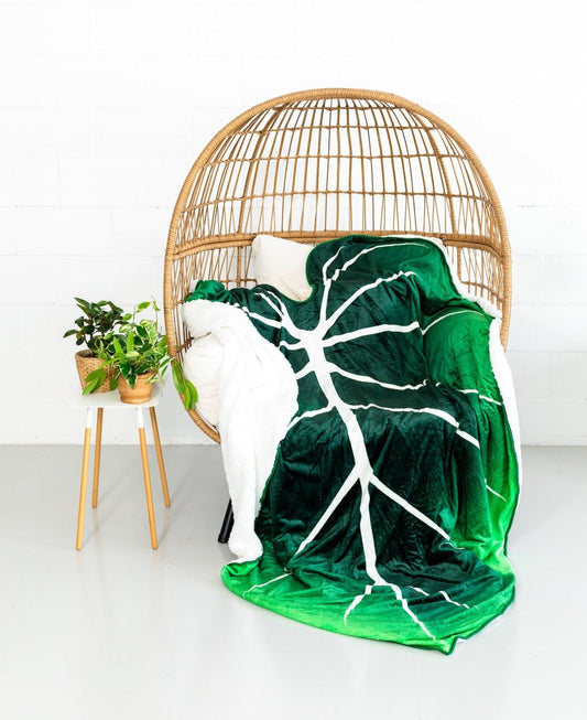 Gloriosum Giant Leaf Blanket